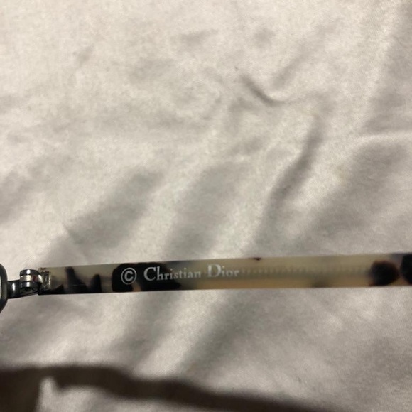 Dior 48mm Grey Havana sunglasses - Picture 10 of 16